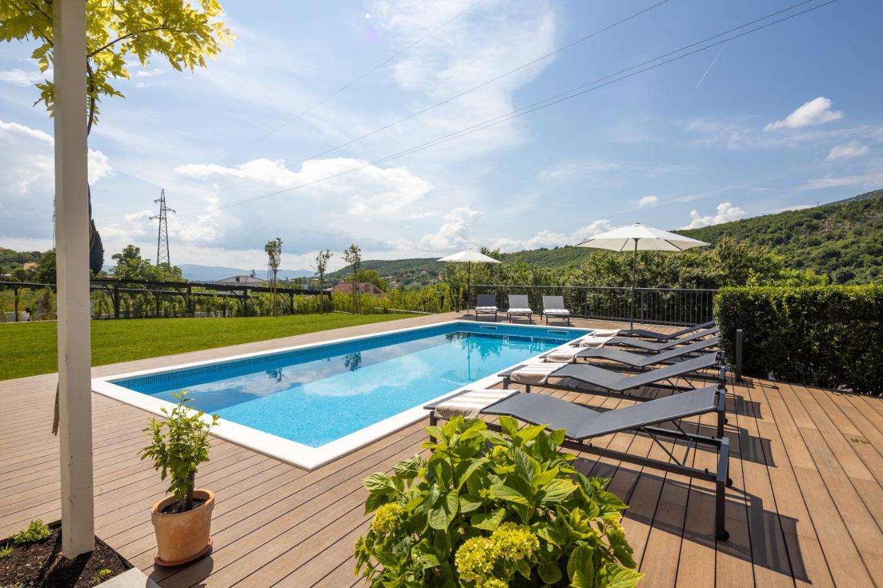 Apartman Nada Sinj Exterior foto